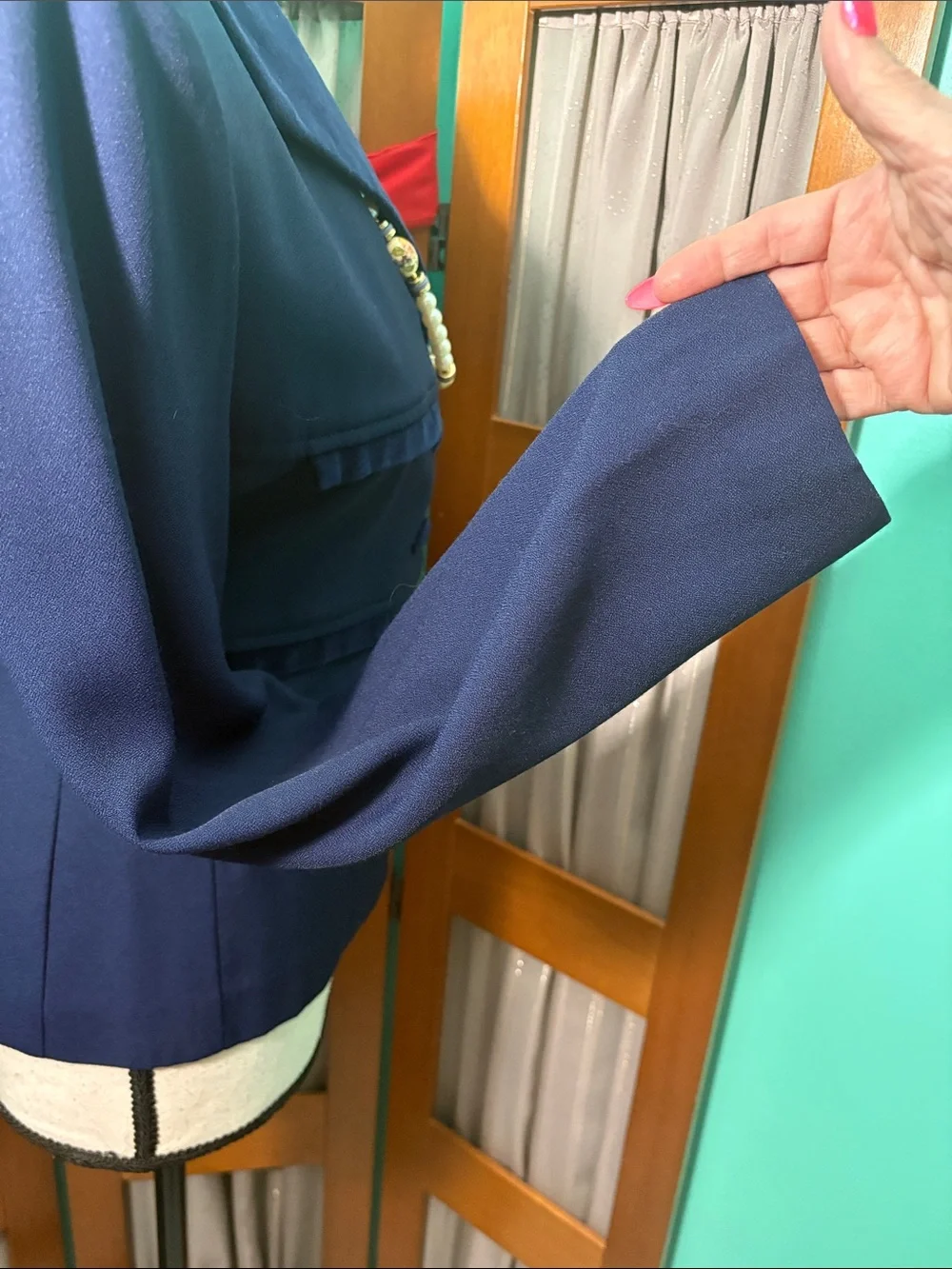 Dani Max/Lois Snyder-Vintage 2 Piece Pant Suit - Jacket & High-Waist Trousers